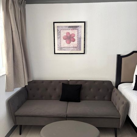 Holiday Isles Resort Мадейра-Бич Экстерьер фото