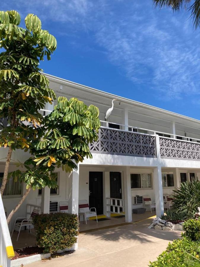 Holiday Isles Resort Мадейра-Бич Экстерьер фото