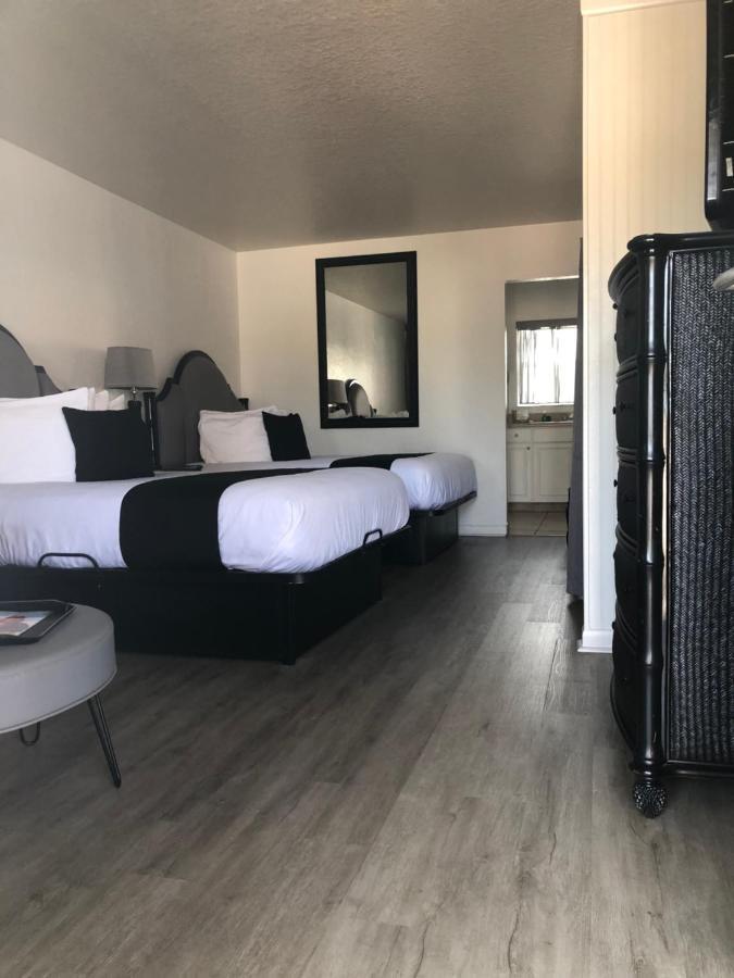 Holiday Isles Resort Мадейра-Бич Экстерьер фото