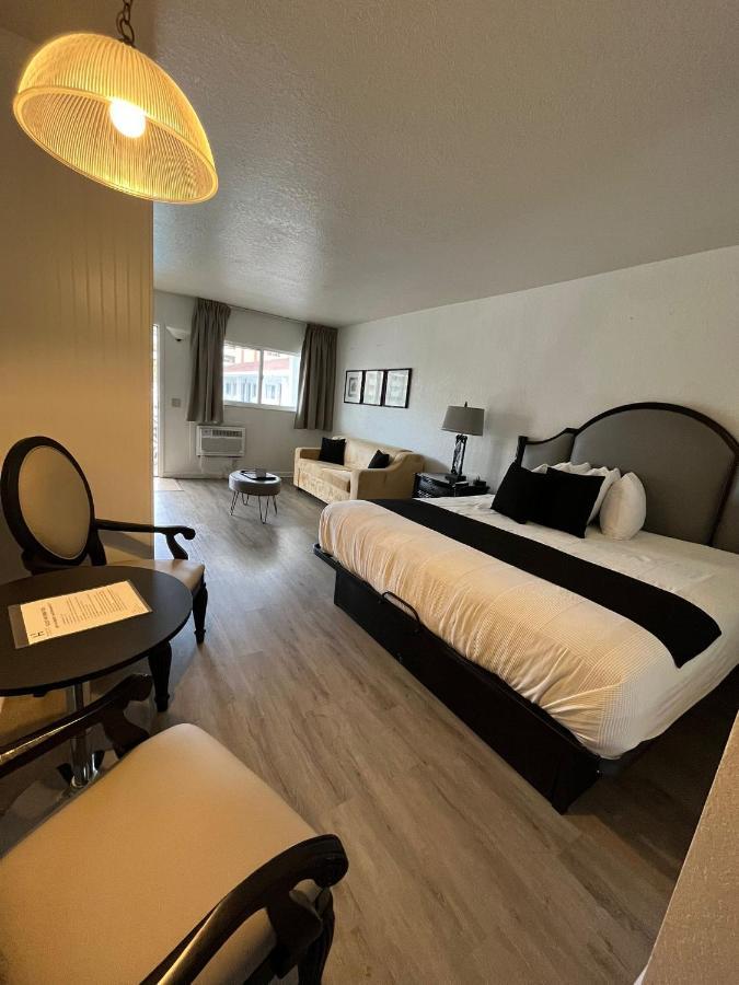 Holiday Isles Resort Мадейра-Бич Экстерьер фото