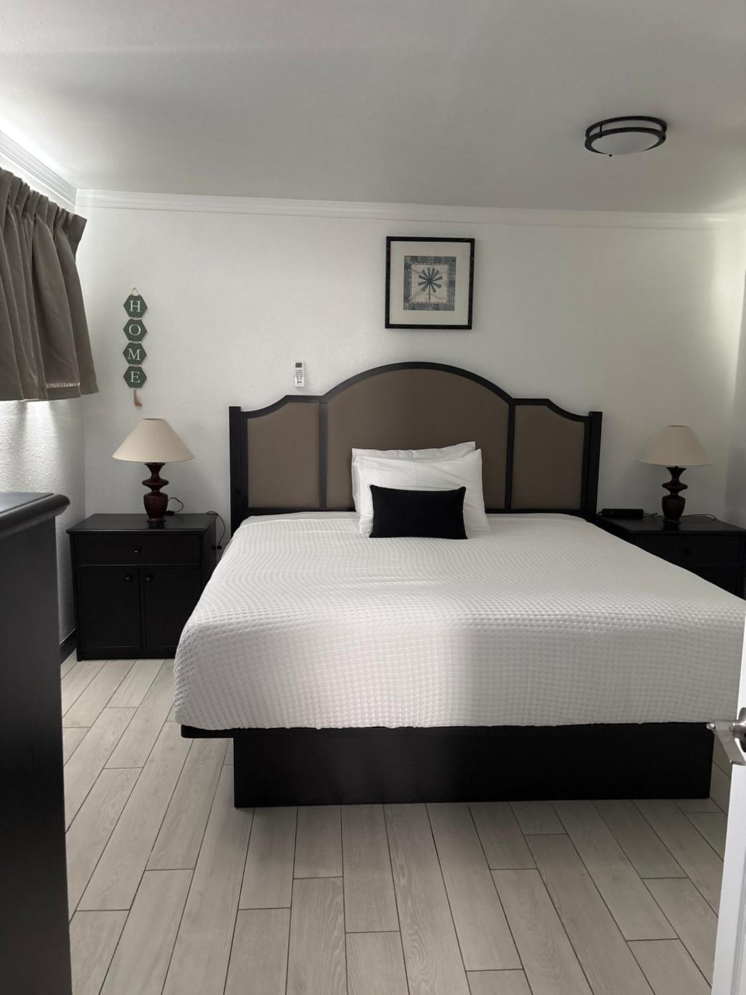 Holiday Isles Resort Мадейра-Бич Экстерьер фото